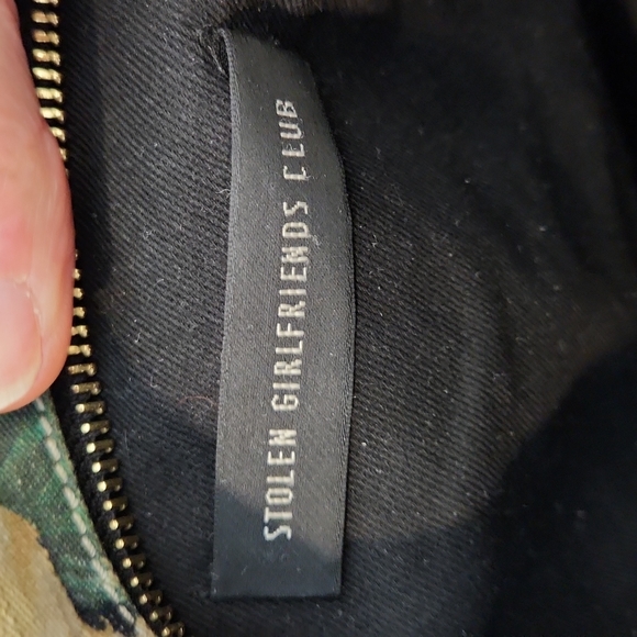 Stolen Girlfriends Club Round Floral Crossbody - Picture 8 of 15